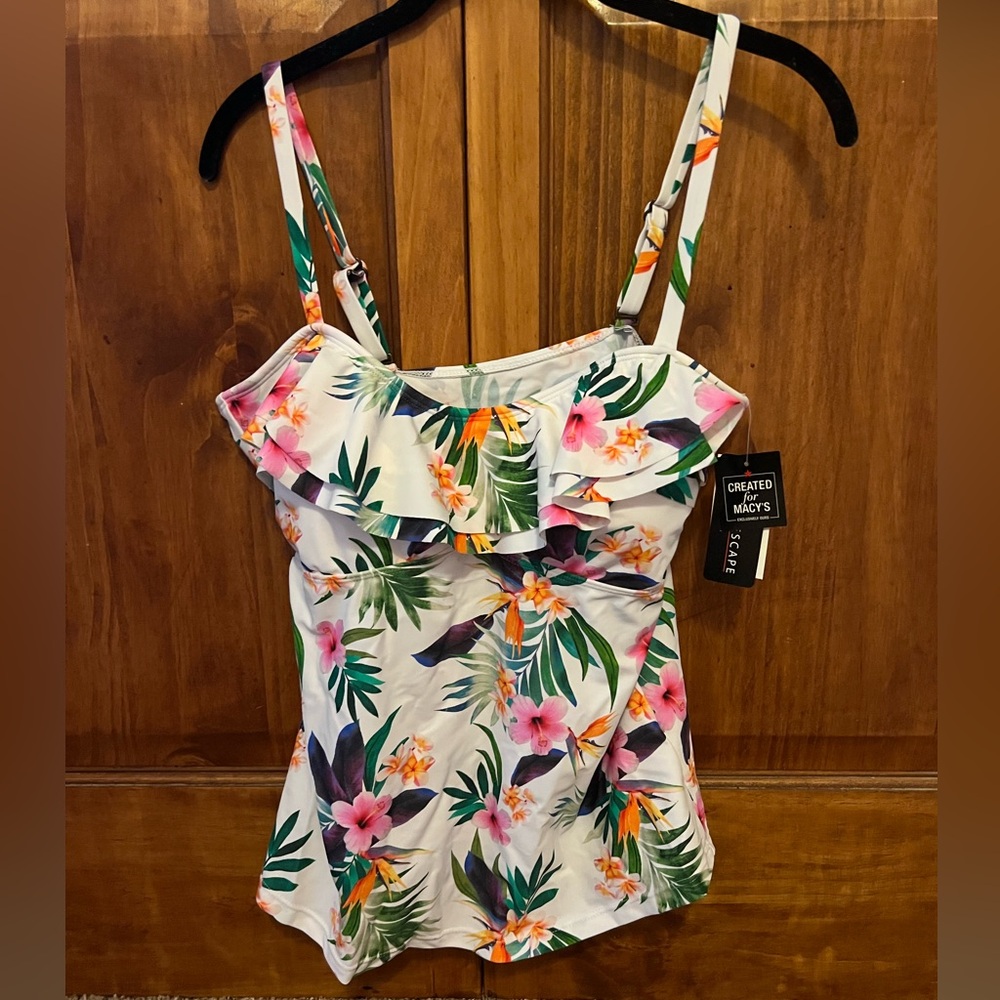 Tropical women’s tankini swim top!